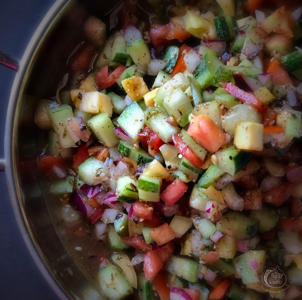 Mediterranean RAinblow Salad Detail